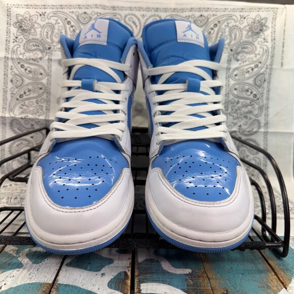 Nike Air Jordan 1 Mid 'Legend Blue' UNC Men's 10 Basketball Sneakers FZ2142-114 - Picture 8 of 9